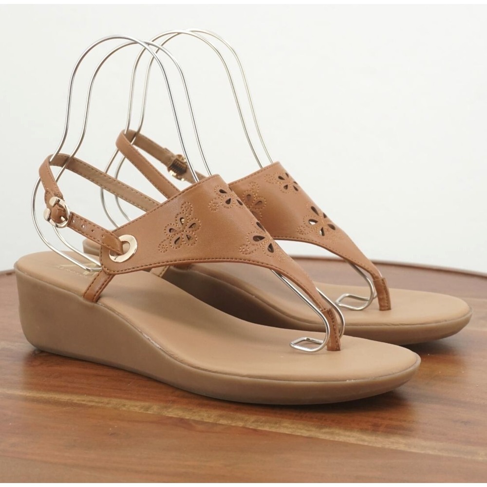 Aerosoles Womens Slingback Thong Sandals Wedge heel Brown Leather Floral Size 11